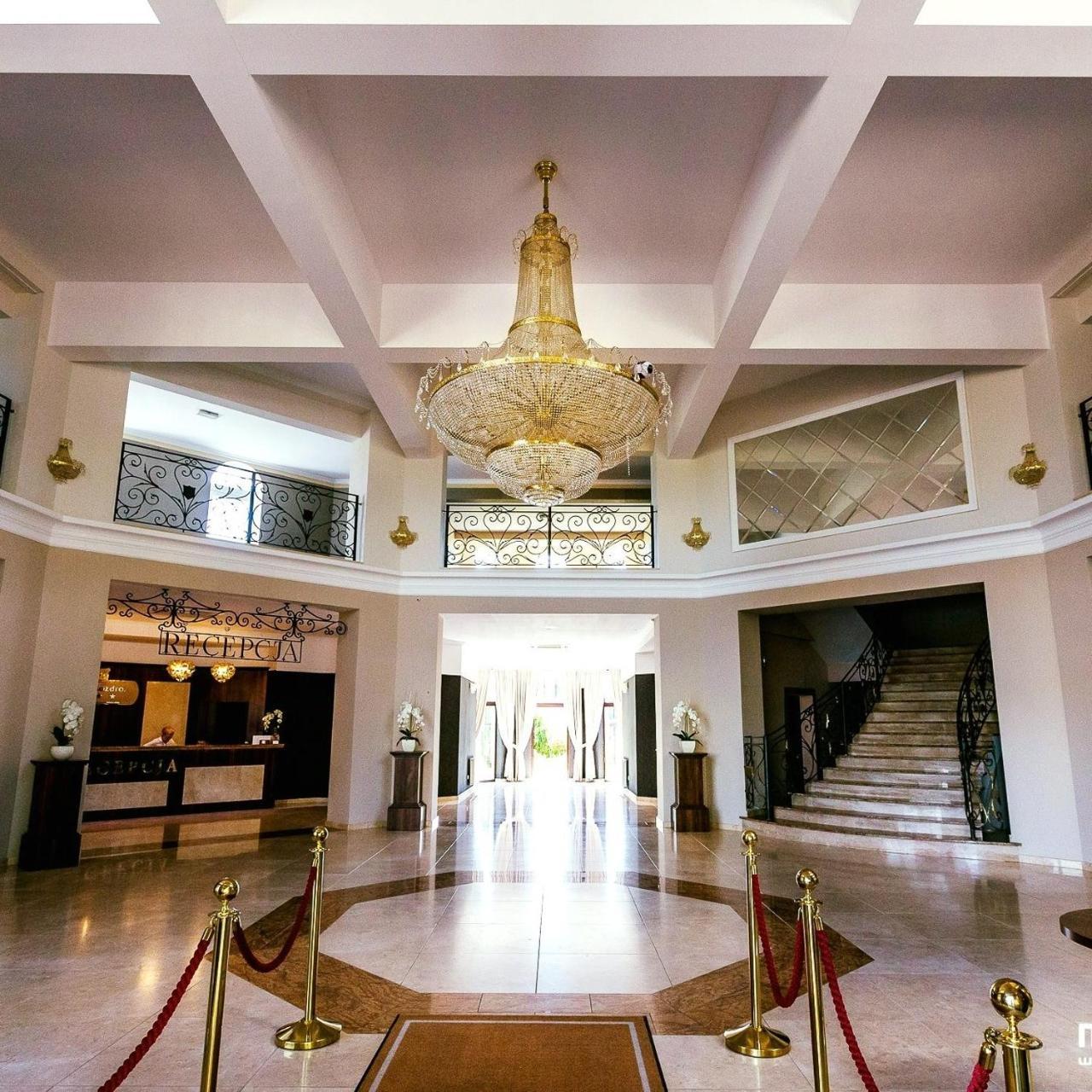 Hotel Rozdroze Nieborow Luaran gambar