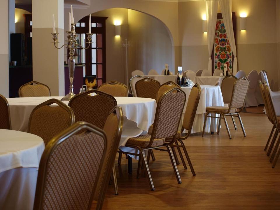 Hotel Rozdroze Nieborow Luaran gambar