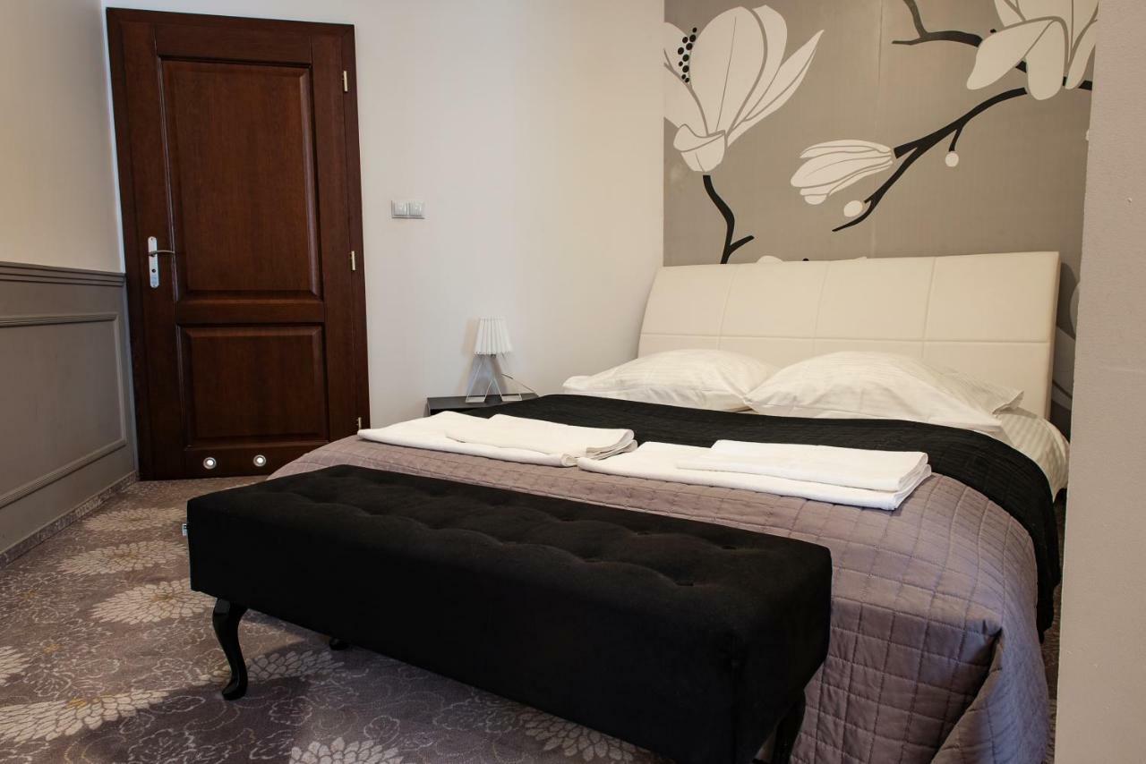 Hotel Rozdroze Nieborow Luaran gambar