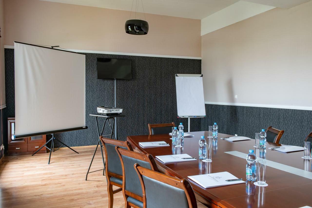 Hotel Rozdroze Nieborow Luaran gambar
